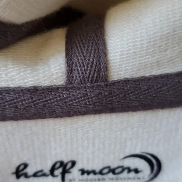 Half Moon by Modern Movement hoodie pullover SZ Medium Ecru NWT - Picture 2 of 12